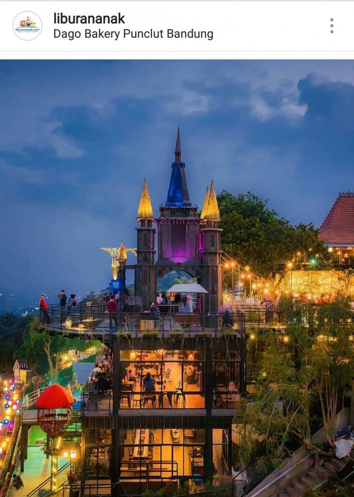 Dago Bakery Punclut Bandung
