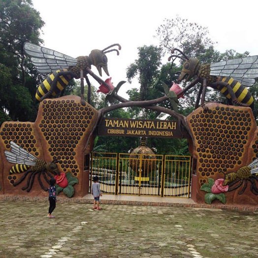 Taman Wisata Lebah