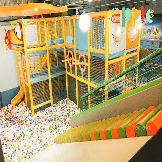 Apple Bee's Kids Playground