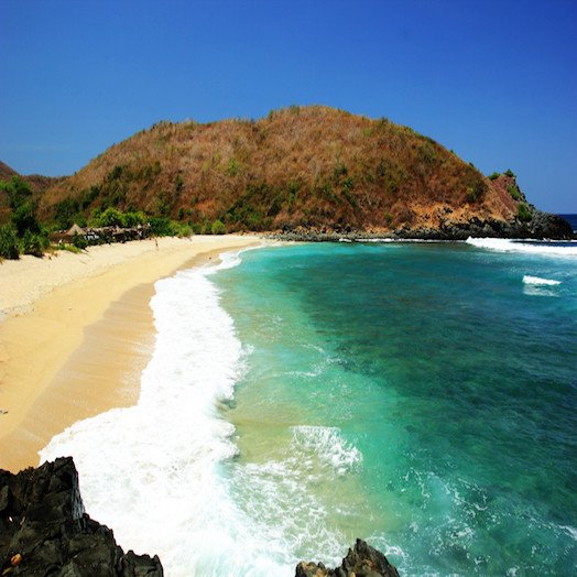 Pantai Mawi