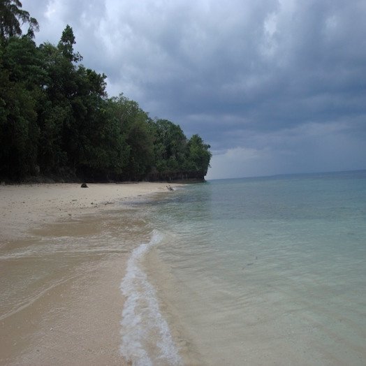 Pantai Segara Indah / Bosnik 